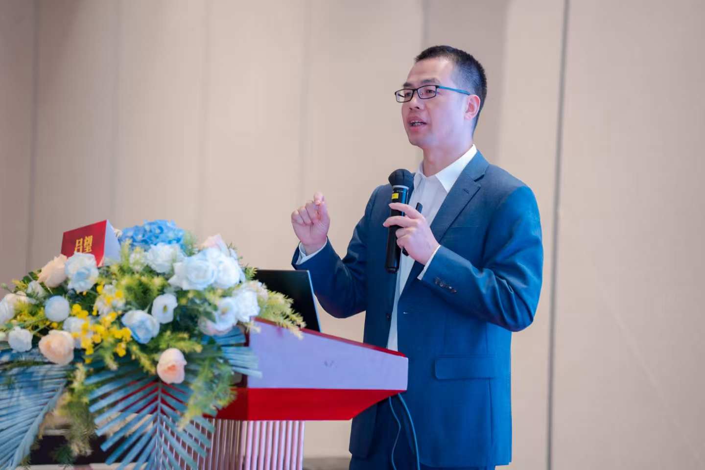 微信图片_20251203155254_81_198.jpg 微信图片_20251203155254_81_198.jpg